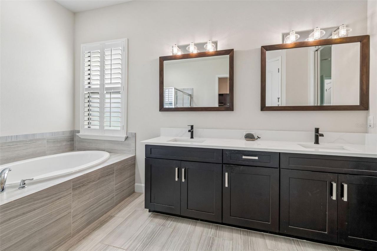 7872 Marsh Pointe Drive , Tampa, FL 33635 Photo