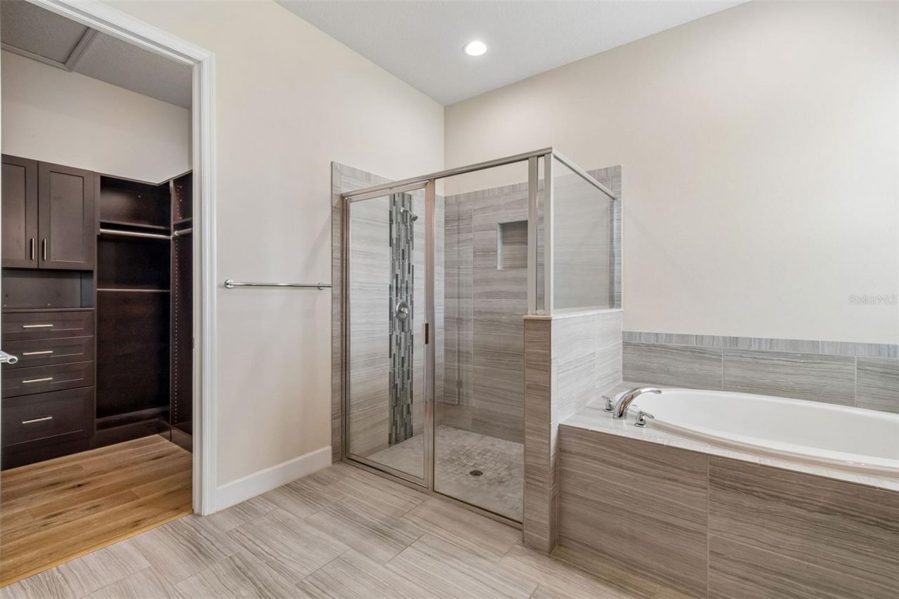 7872 Marsh Pointe Drive , Tampa, FL 33635 Photo