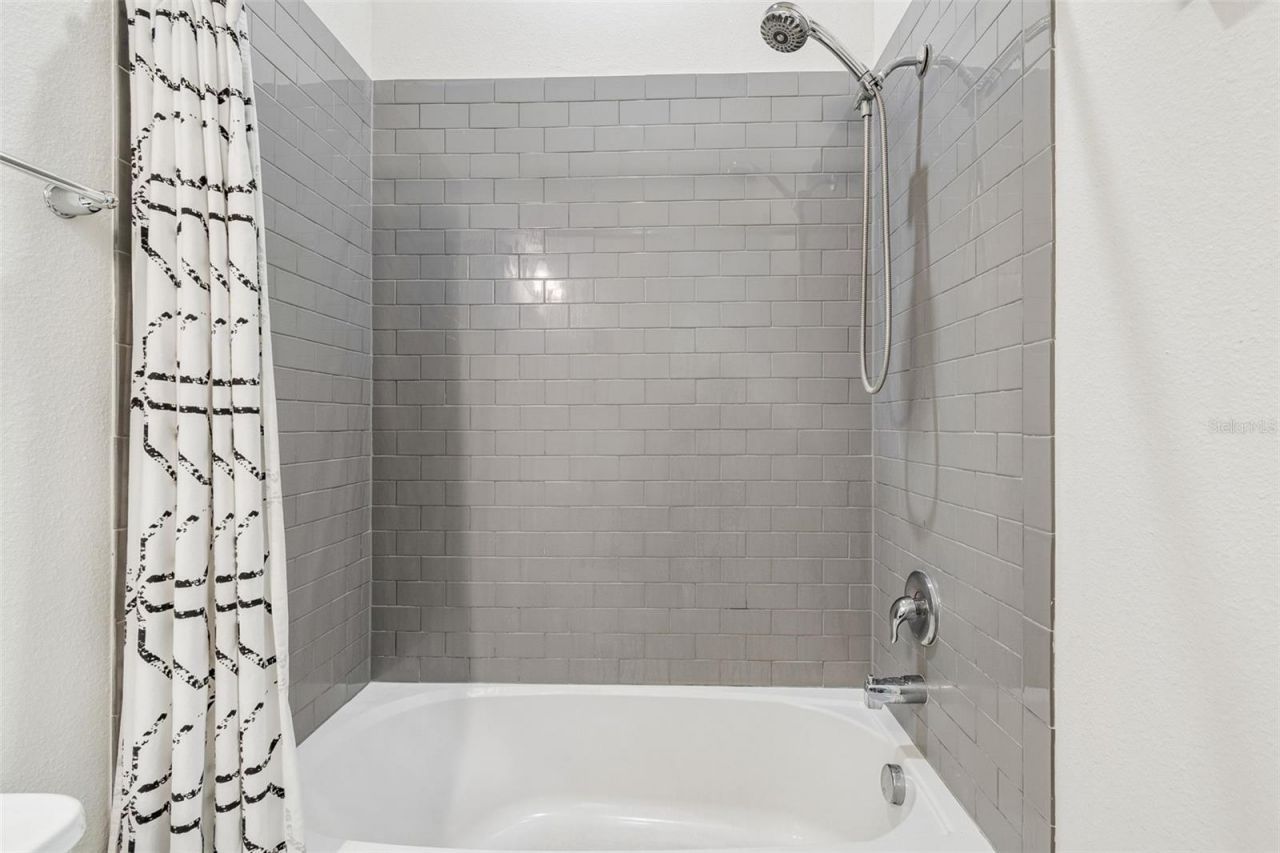 7872 Marsh Pointe Drive , Tampa, FL 33635 Photo
