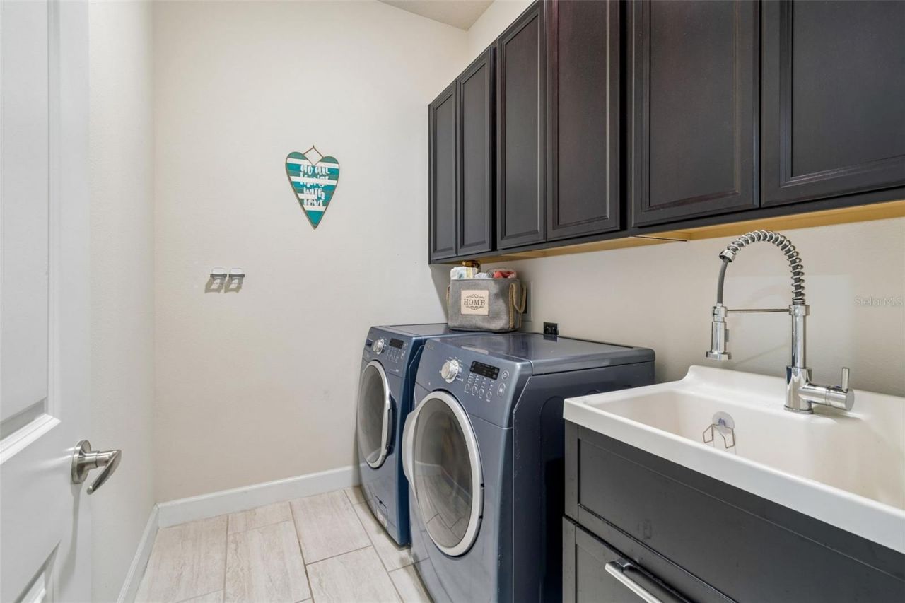 7872 Marsh Pointe Drive , Tampa, FL 33635 Photo