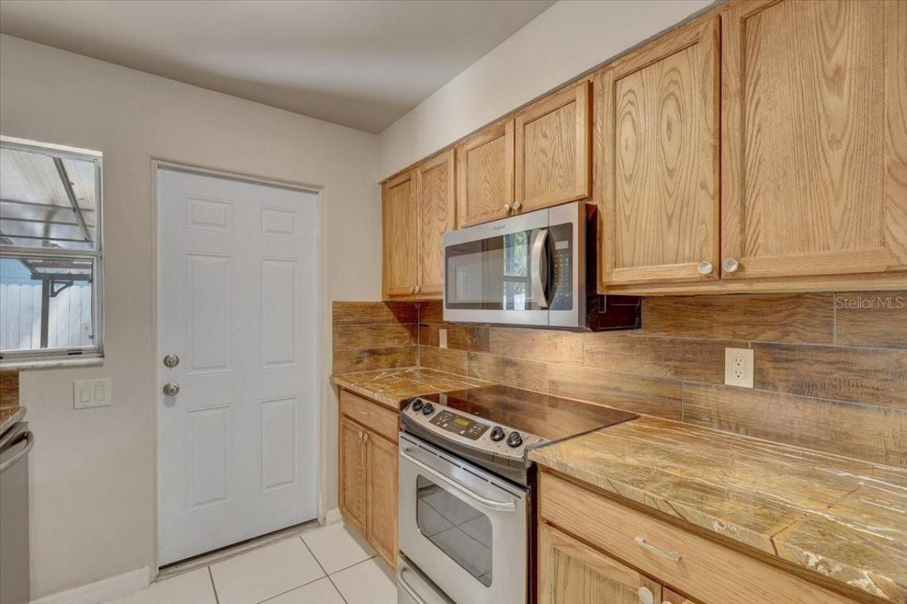 2901 Dr Martin Luther King Jr Street S, Saint Petersburg, FL 33705 Photo