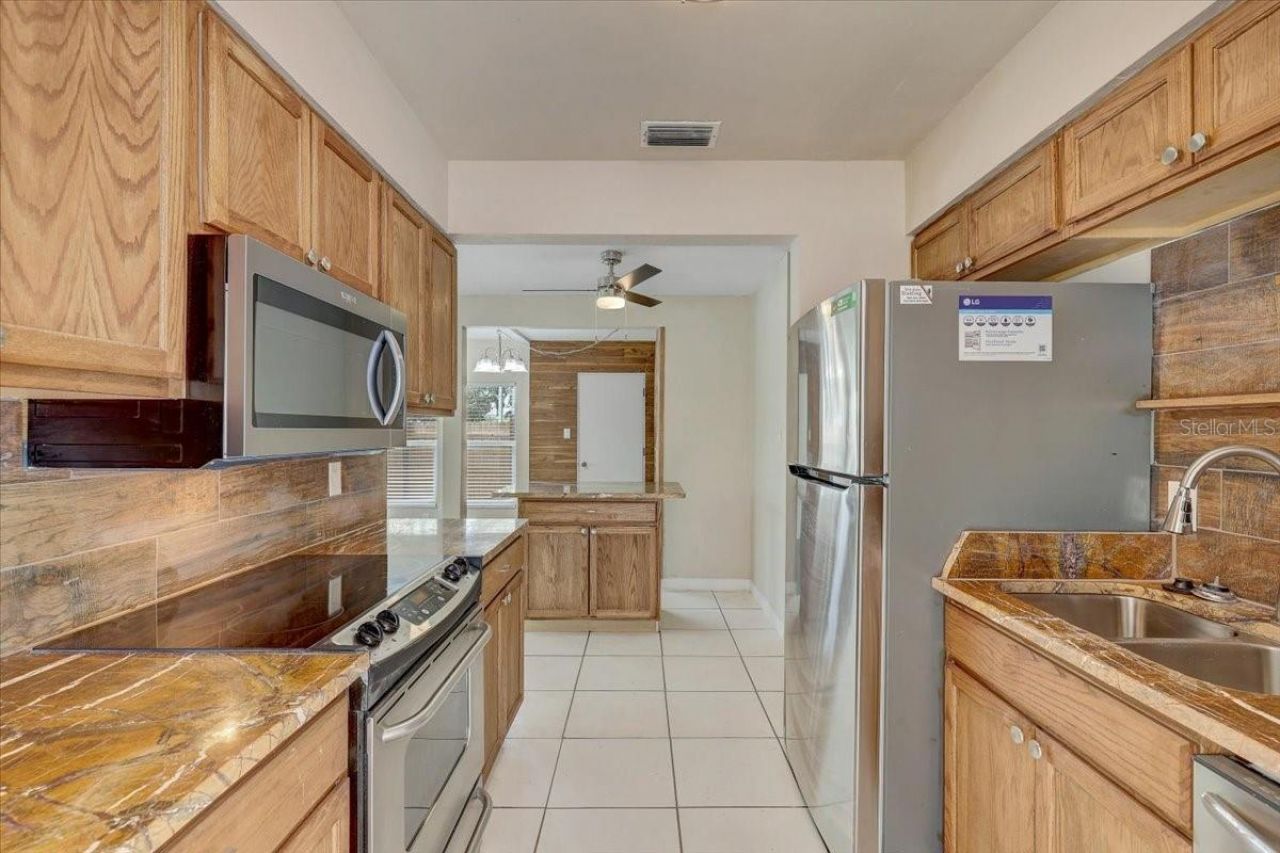 2901 Dr Martin Luther King Jr Street S, Saint Petersburg, FL 33705 Photo