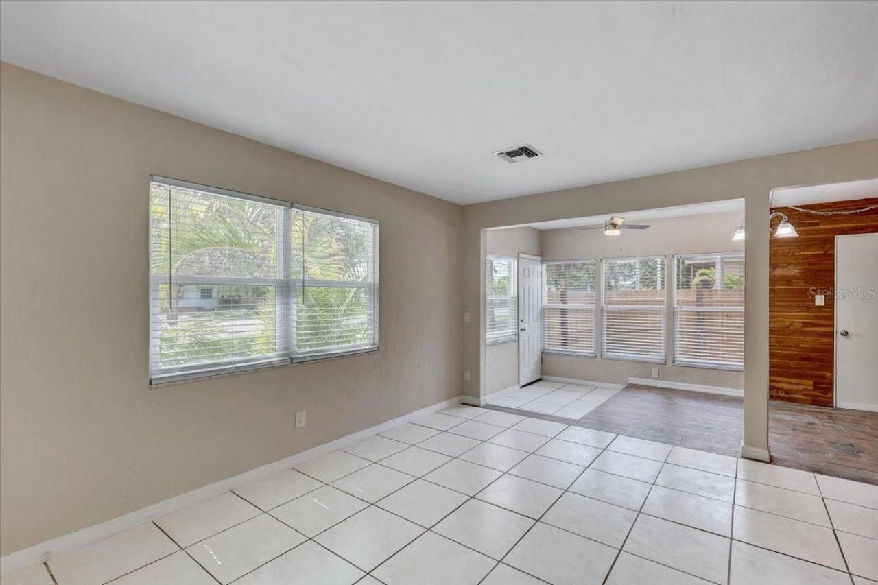 2901 Dr Martin Luther King Jr Street S, Saint Petersburg, FL 33705 Photo