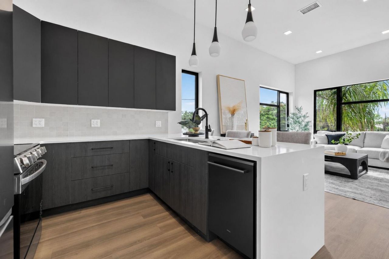 108 36th Street N, Saint Petersburg, FL 33713 Photo