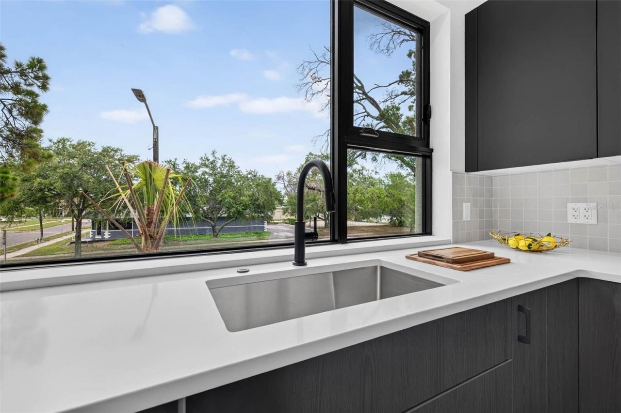 3601 1st Avenue N, Saint Petersburg, FL 33713 Photo
