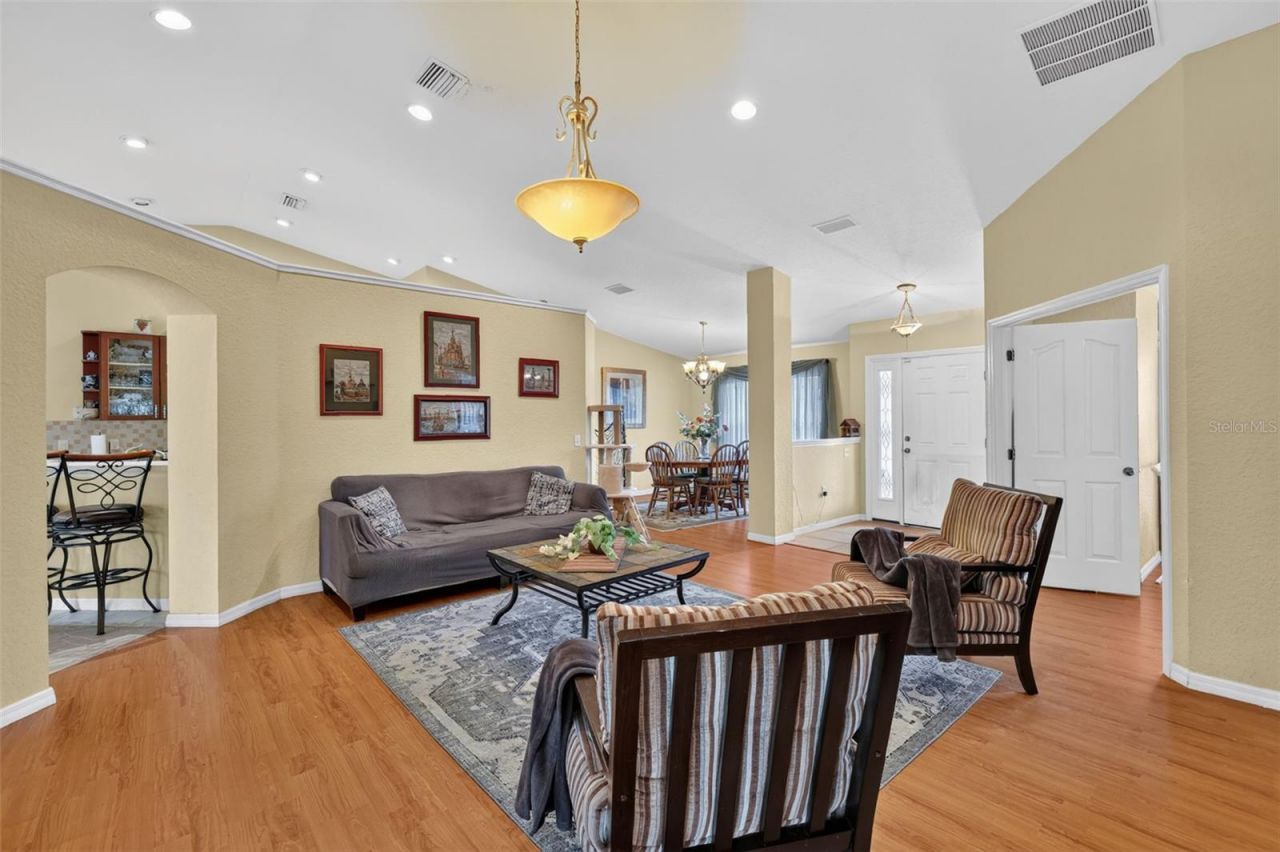 8650 SW 27th Avenue, Ocala, FL 34476 Photo