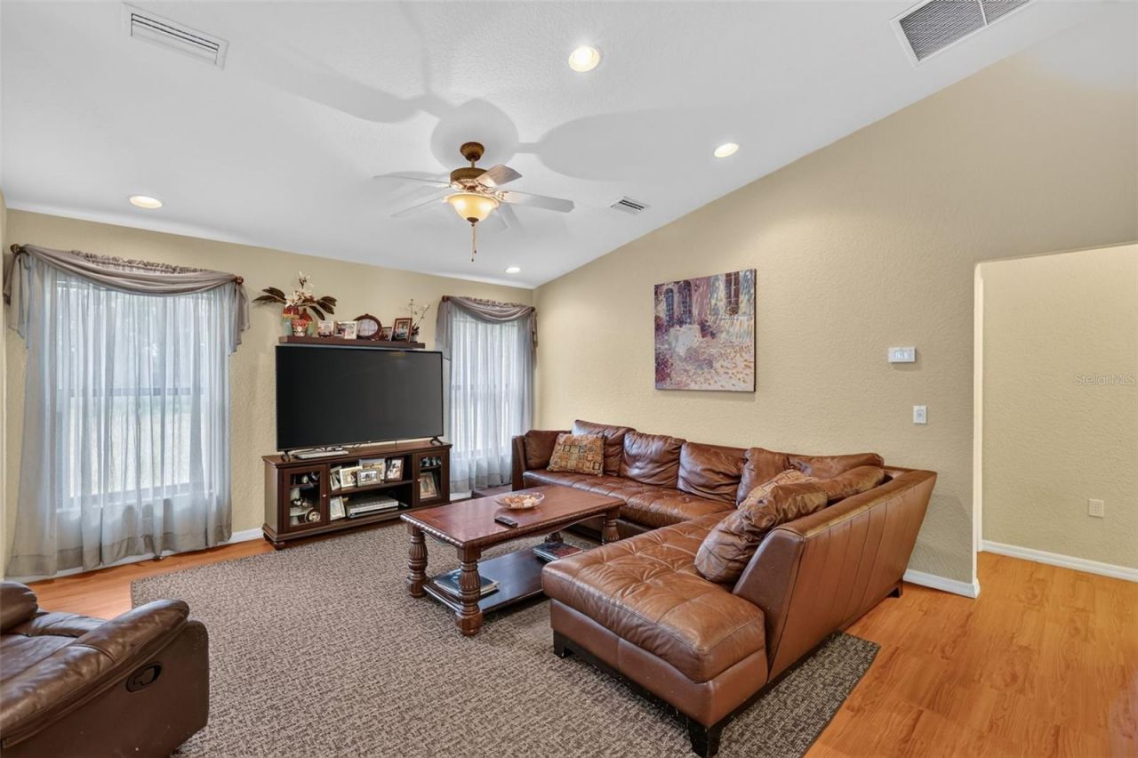 8650 SW 27th Avenue, Ocala, FL 34476 Photo