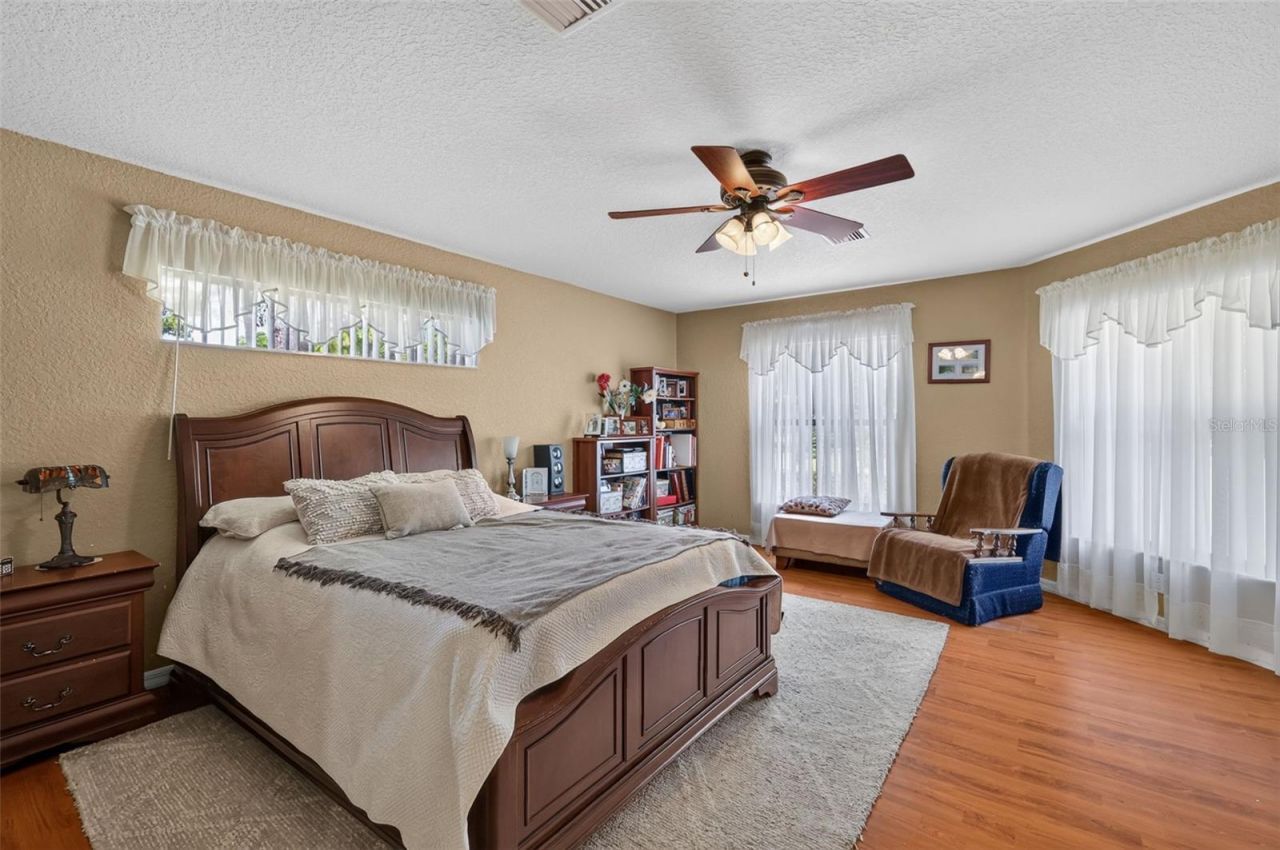 8650 SW 27th Avenue, Ocala, FL 34476 Photo