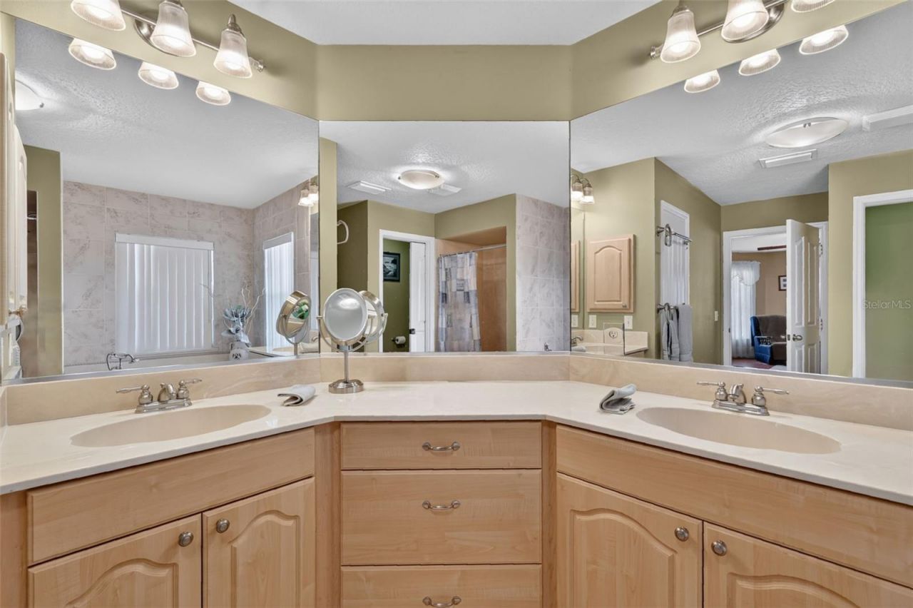 8650 SW 27th Avenue, Ocala, FL 34476 Photo