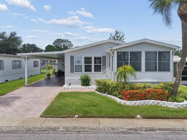 18 MOUNTAIN LAUREL DRIVE , PALM HARBOR, FL 34684