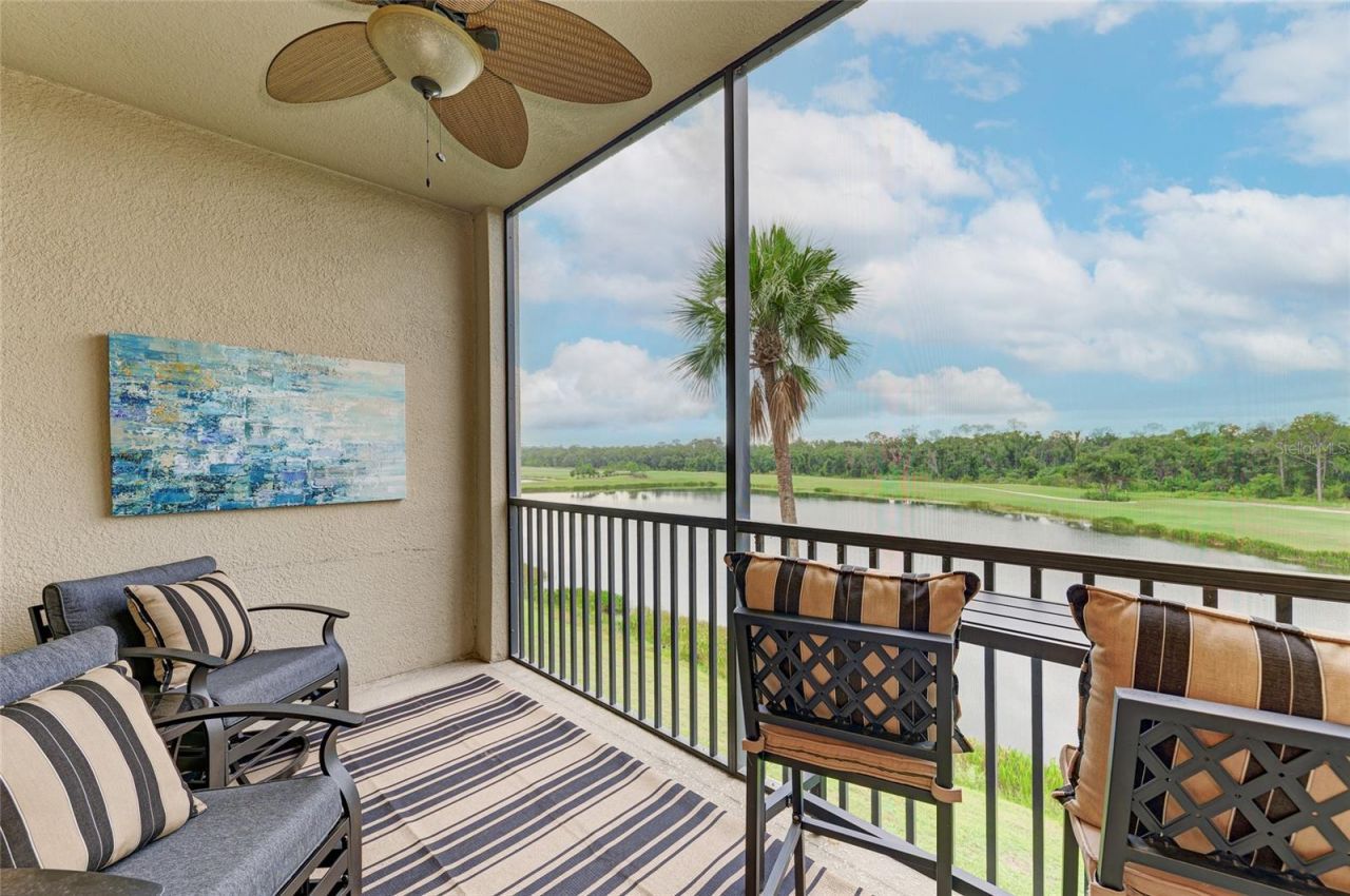 17520 Gawthrop Drive, Unit 304, Bradenton, FL 34211 Photo
