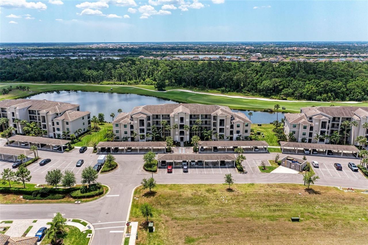 17520 Gawthrop Drive, Unit 304, Bradenton, FL 34211 Photo