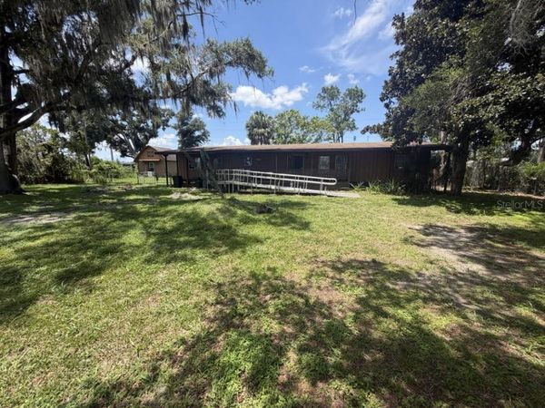 9818 REYLINDA AVENUE , THONOTOSASSA, FL 33592