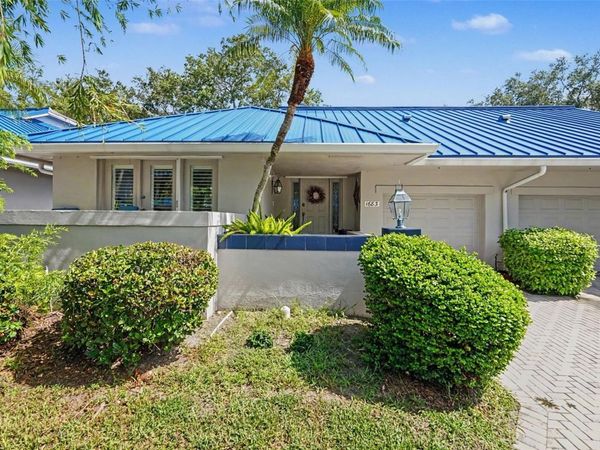 1683 WATERMARK CIRCLE NE, ST PETERSBURG, FL 33702