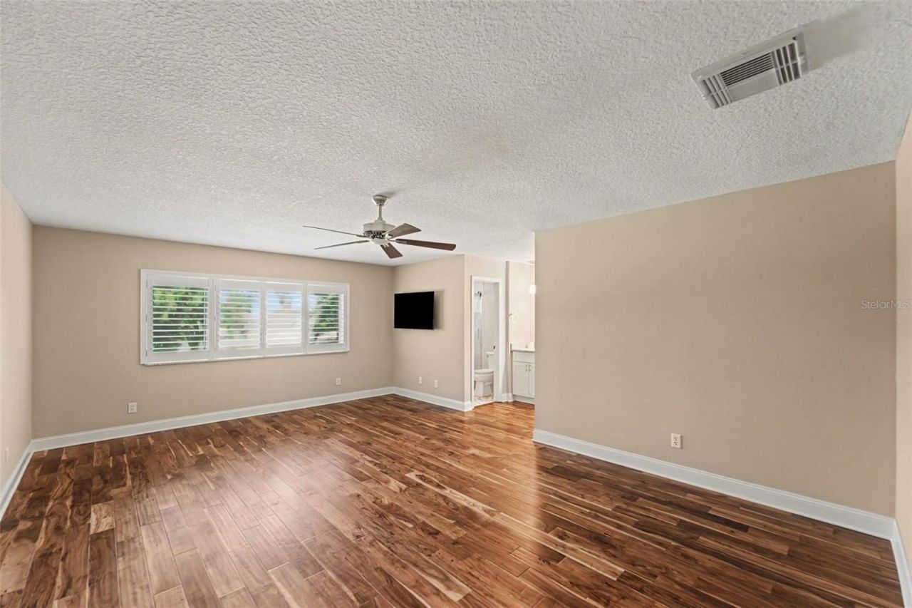 1683 Watermark Circle Ne, Saint Petersburg, FL 33702 Photo