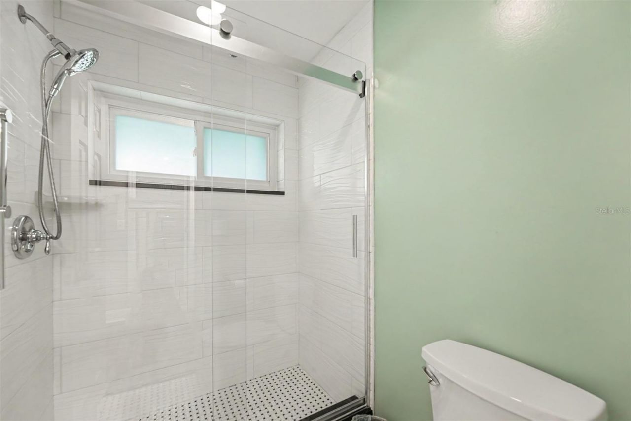 1683 Watermark Circle Ne, Saint Petersburg, FL 33702 Photo