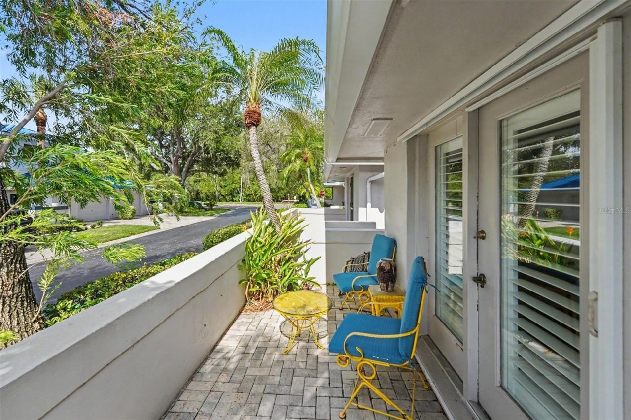 1683 Watermark Circle Ne, Saint Petersburg, FL 33702 Photo