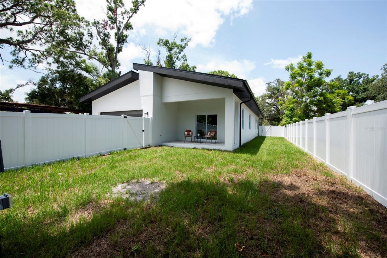 5346 2nd Avenue S, Saint Petersburg, FL 33707 Photo