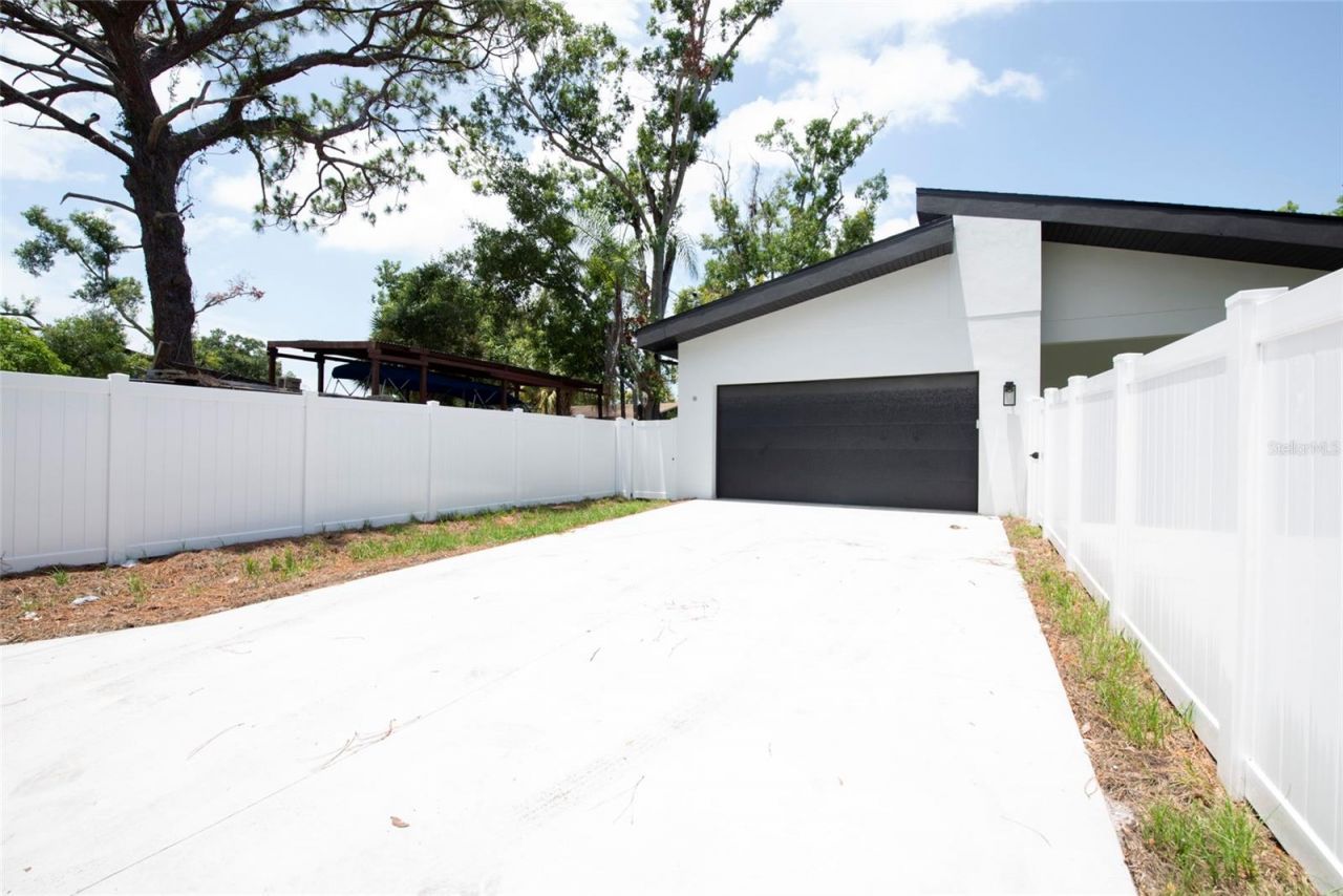 5346 2nd Avenue S, Saint Petersburg, FL 33707 Photo