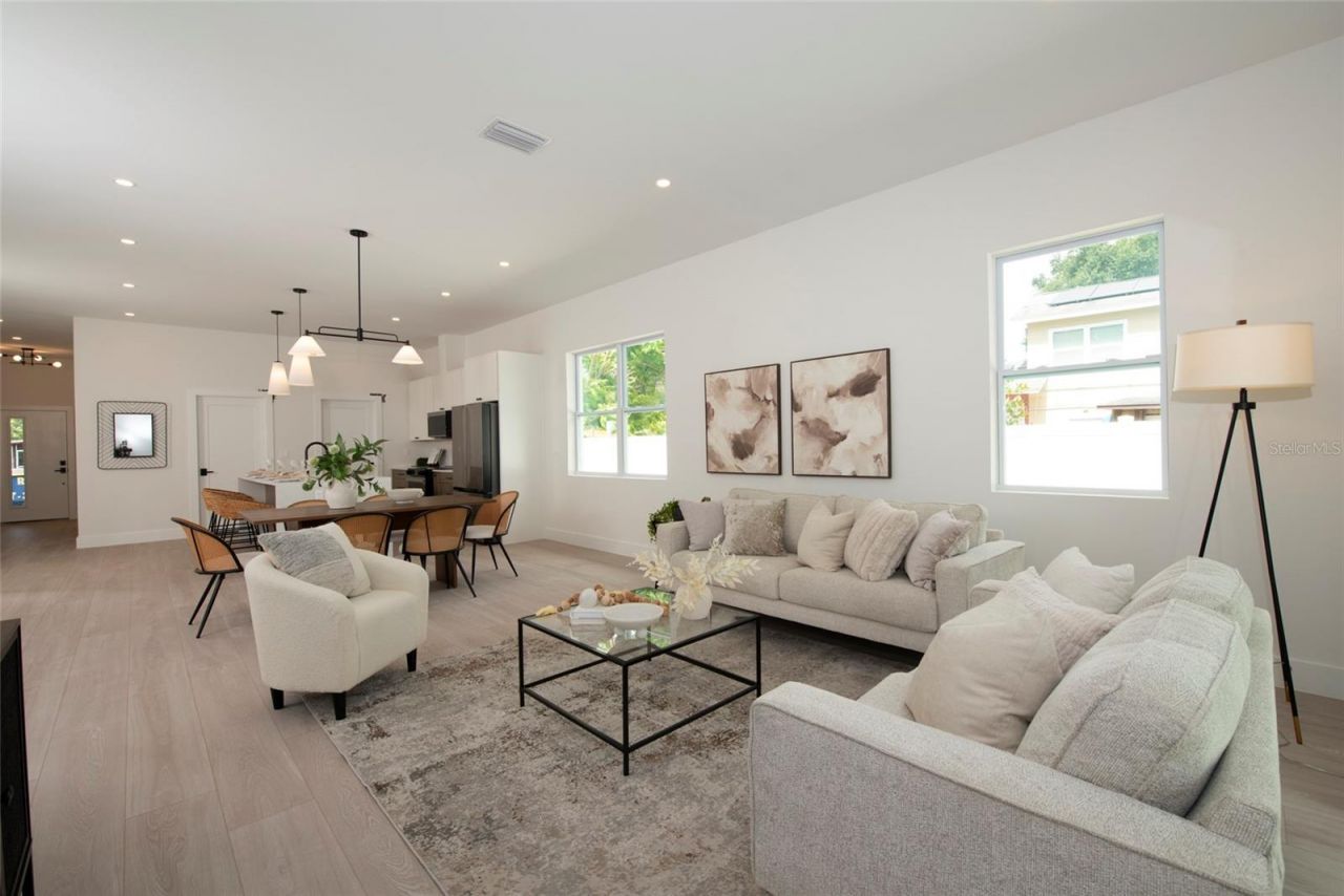 5346 2nd Avenue S, Saint Petersburg, FL 33707 Photo