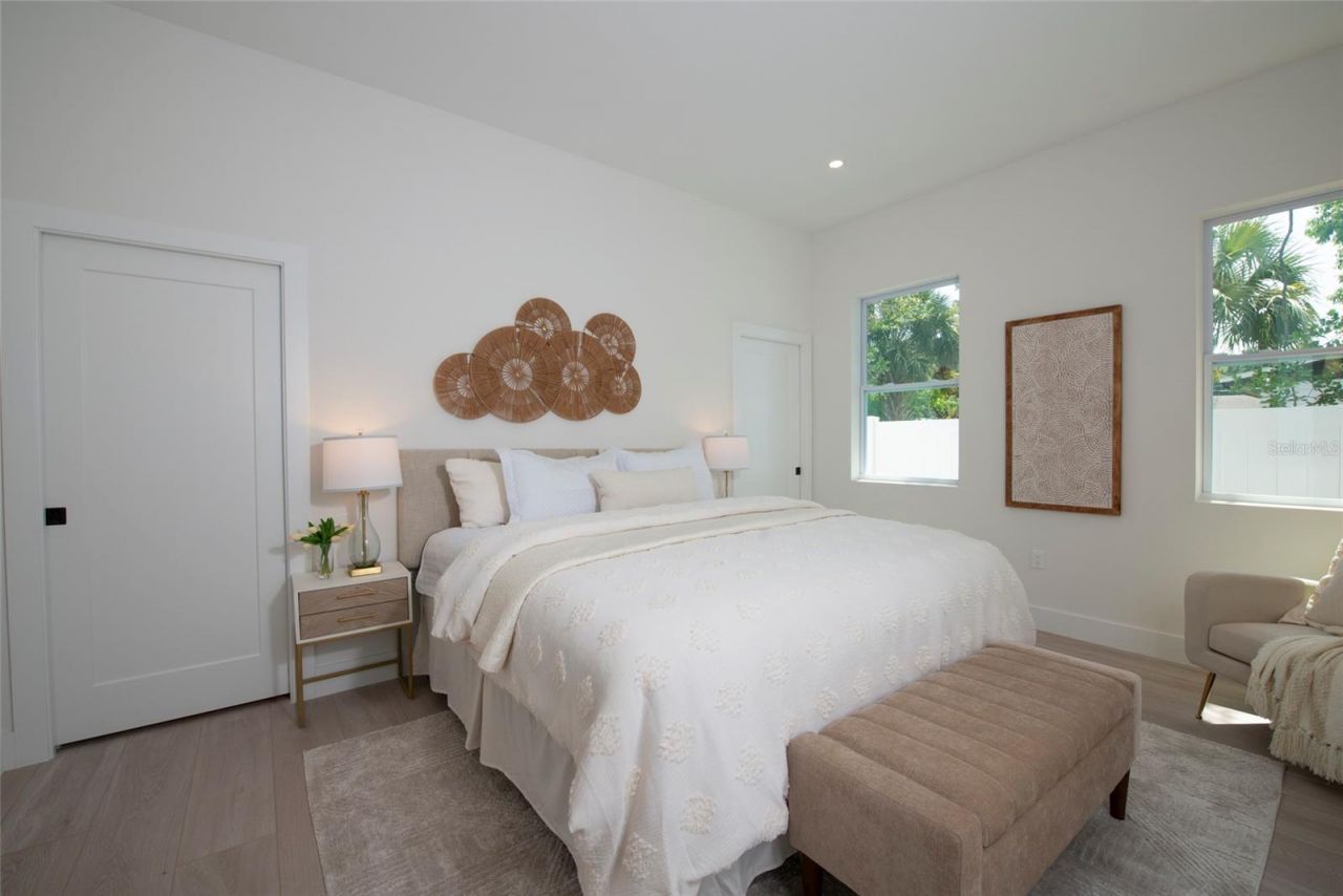 5346 2nd Avenue S, Saint Petersburg, FL 33707 Photo