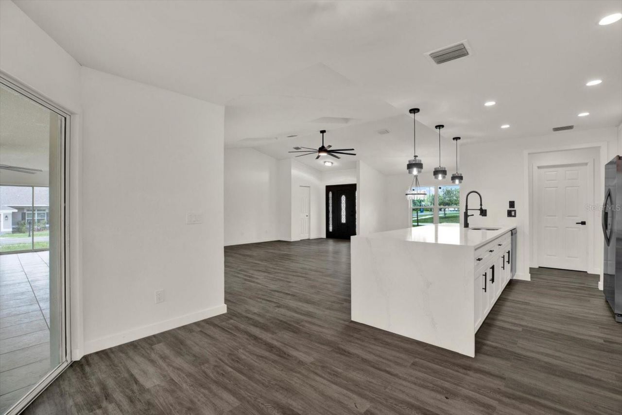 12186 Lamont Drive, Spring Hill, FL 34608 Photo