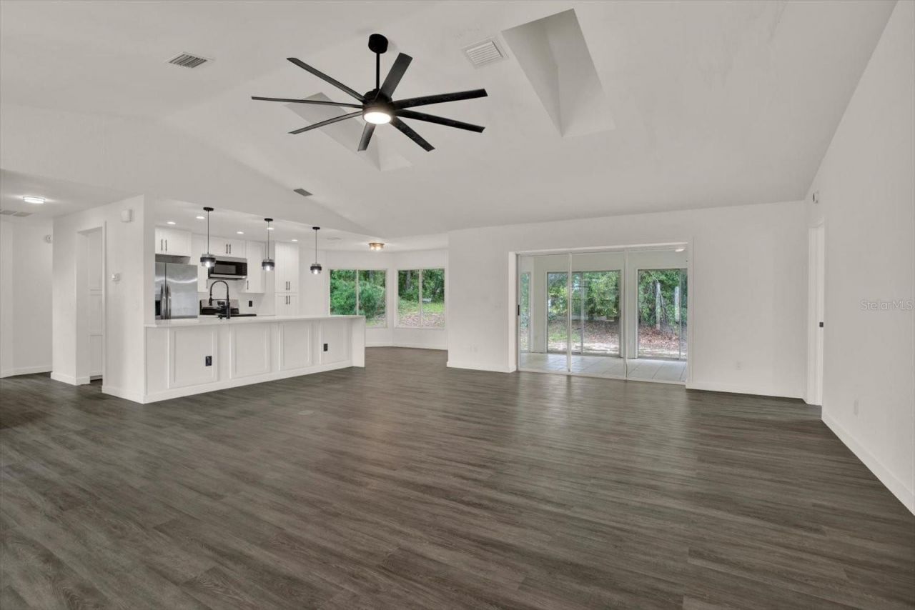 12186 Lamont Drive, Spring Hill, FL 34608 Photo