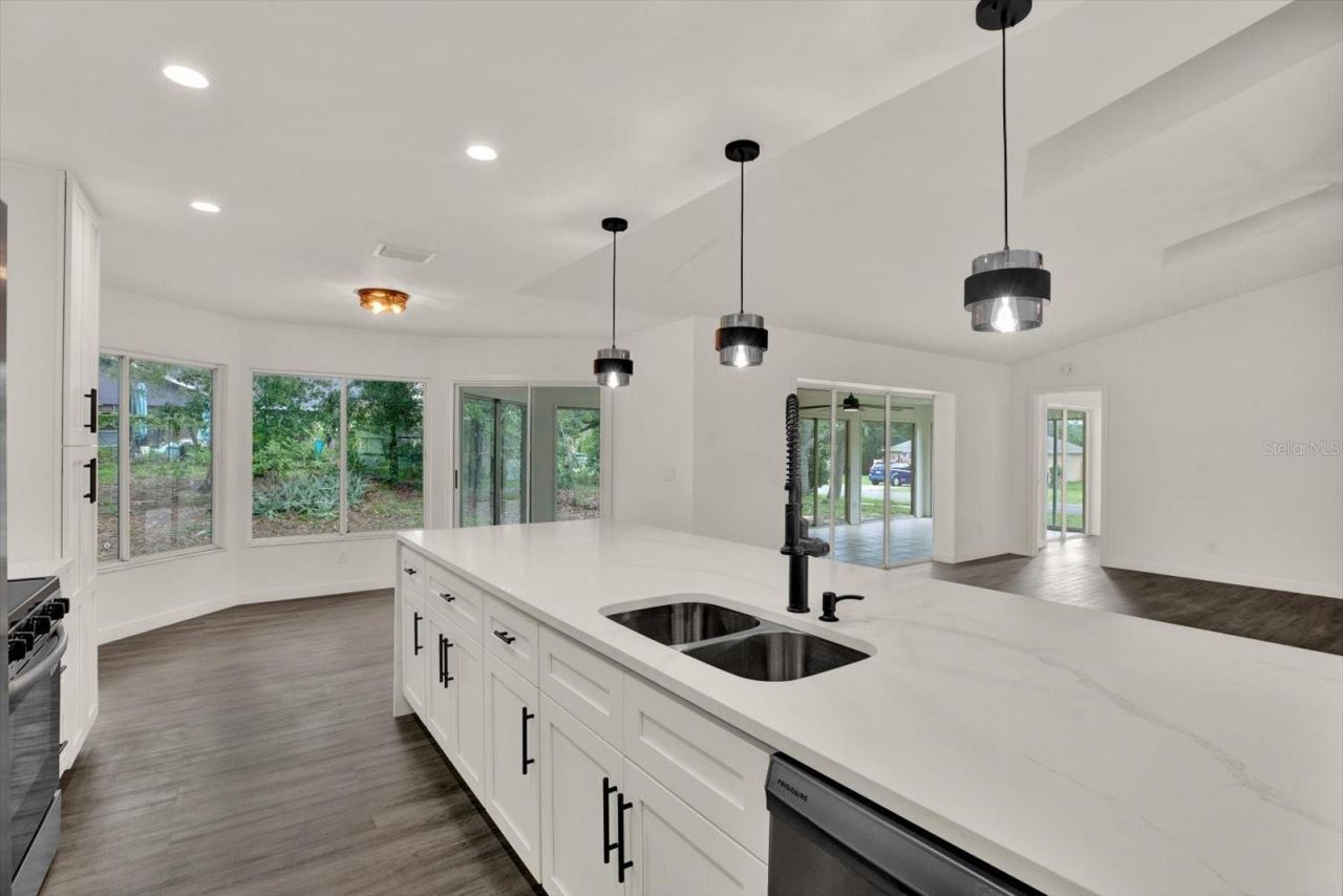 12186 Lamont Drive, Spring Hill, FL 34608 Photo