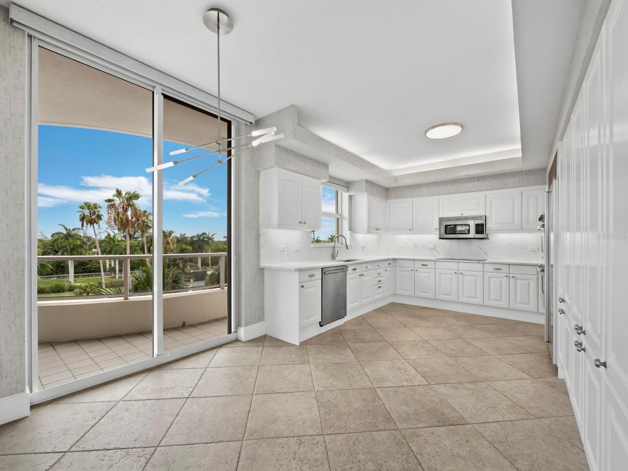 3040 Grand Bay Boulevard, Unit 225, Longboat Key, FL 34228 Photo