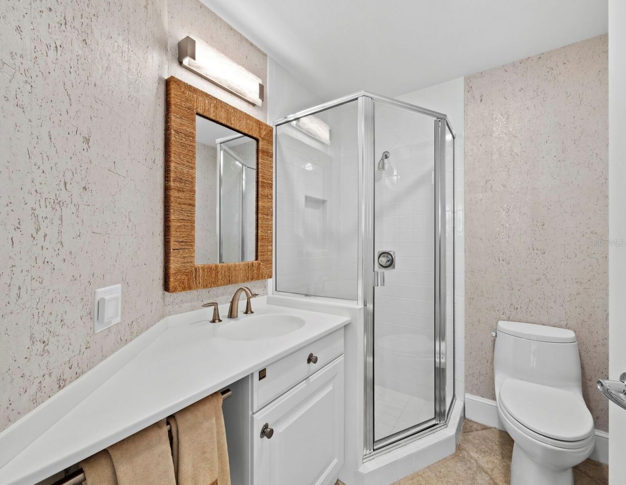 3040 Grand Bay Boulevard, Unit 225, Longboat Key, FL 34228 Photo