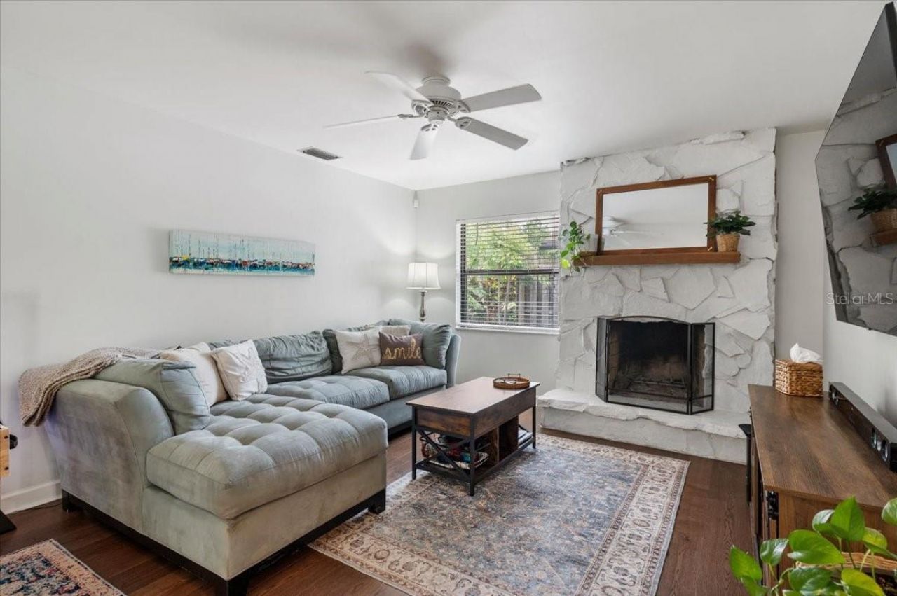 4346 Meadowland Circle, Sarasota, FL 34233 Photo
