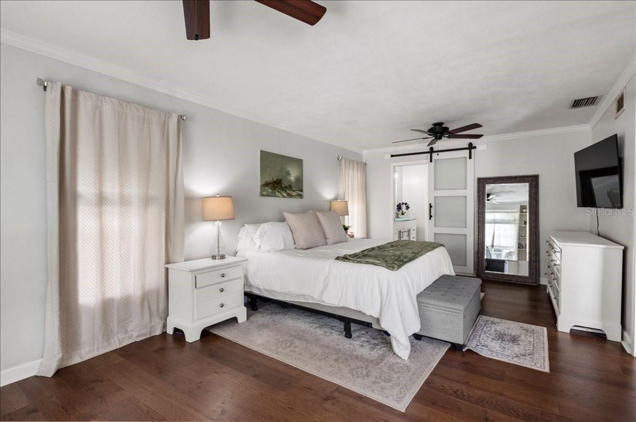 4346 Meadowland Circle, Sarasota, FL 34233 Photo