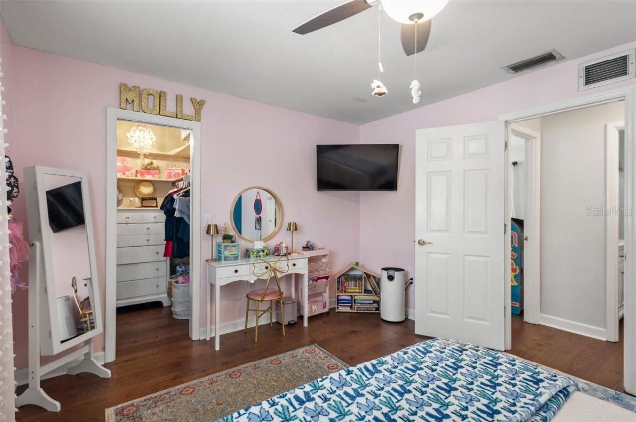 4346 Meadowland Circle, Sarasota, FL 34233 Photo