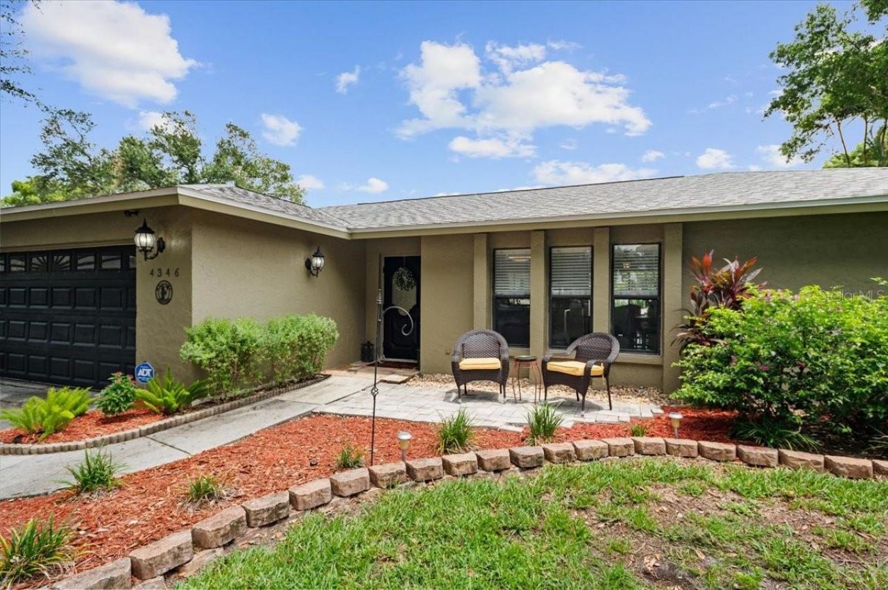 4346 Meadowland Circle, Sarasota, FL 34233 Photo