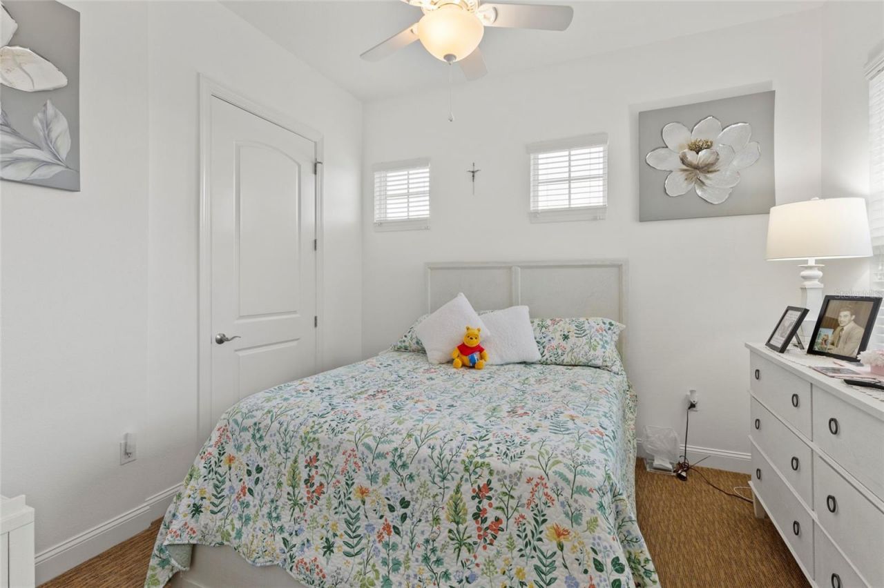10 Franklin Court S, Unit 63C, Saint Petersburg, FL 33711 Photo