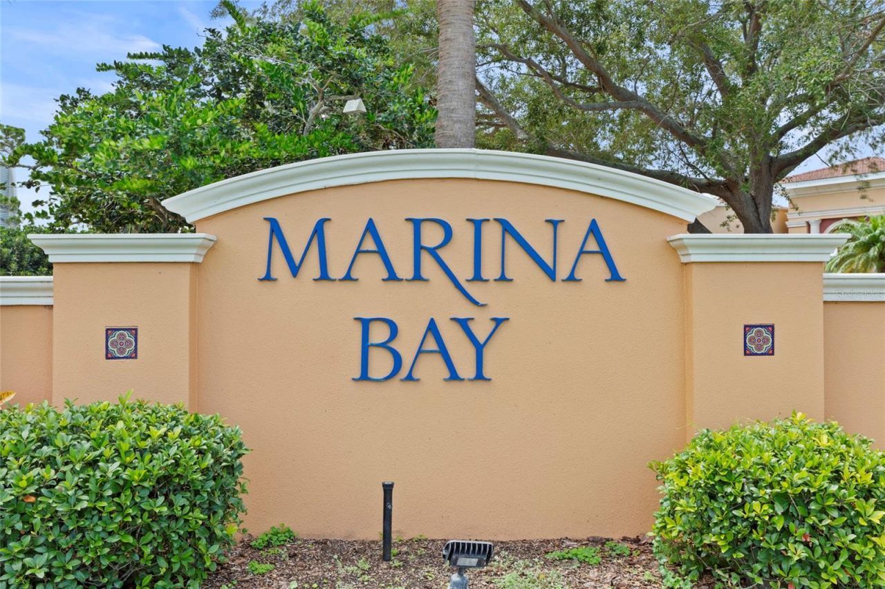 10 Franklin Court S, Unit 63C, Saint Petersburg, FL 33711 Photo