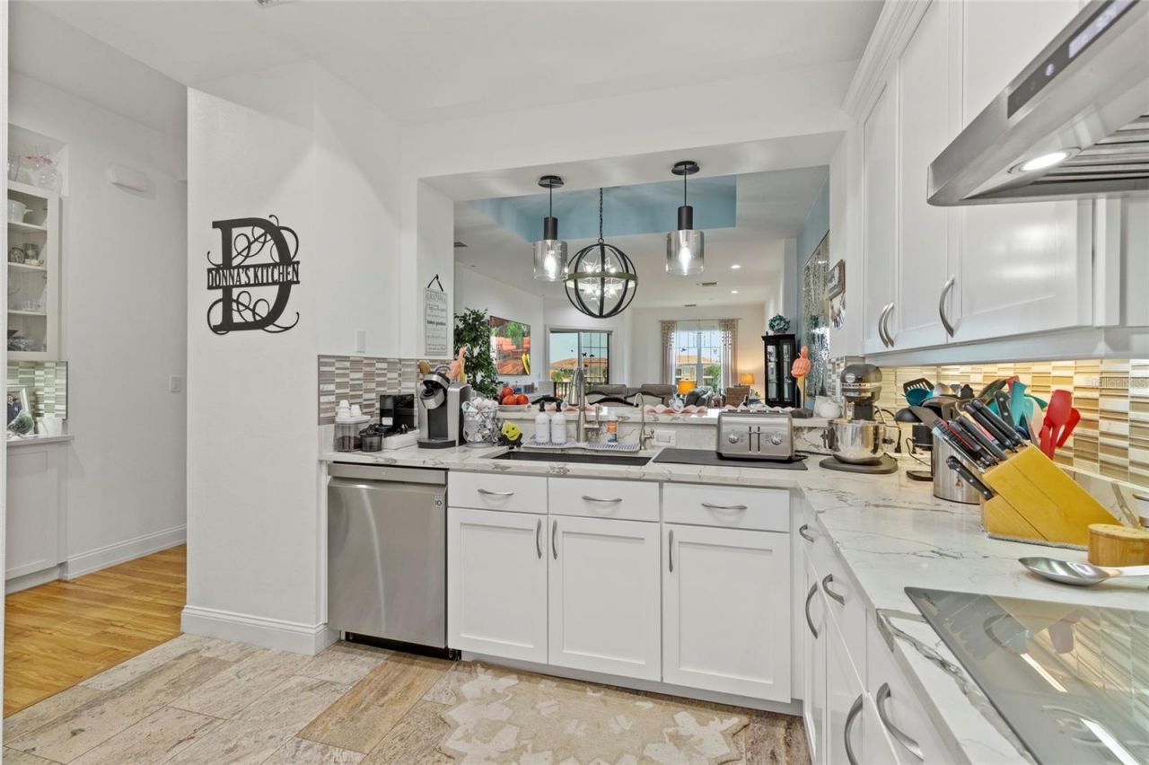10 Franklin Court S, Unit 63C, Saint Petersburg, FL 33711 Photo
