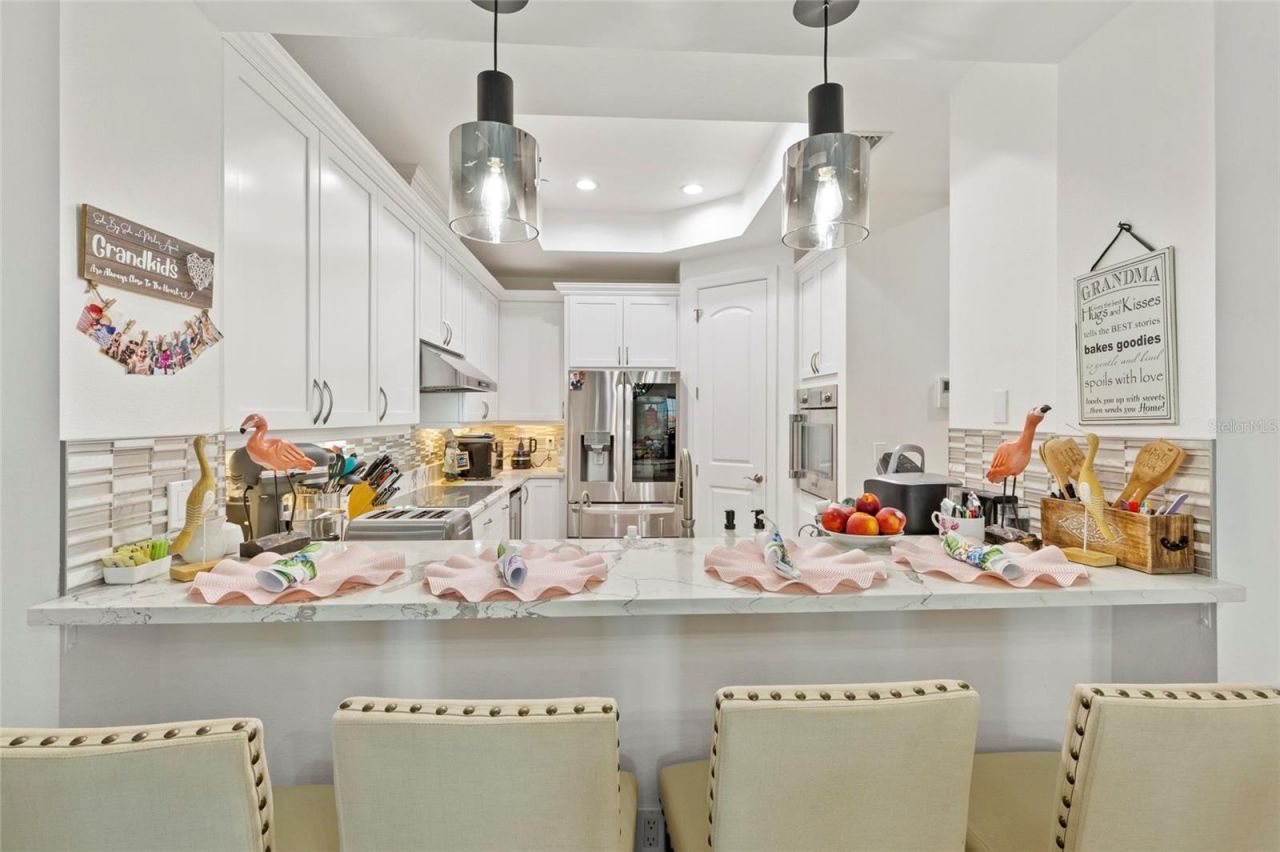 10 Franklin Court S, Unit 63C, Saint Petersburg, FL 33711 Photo