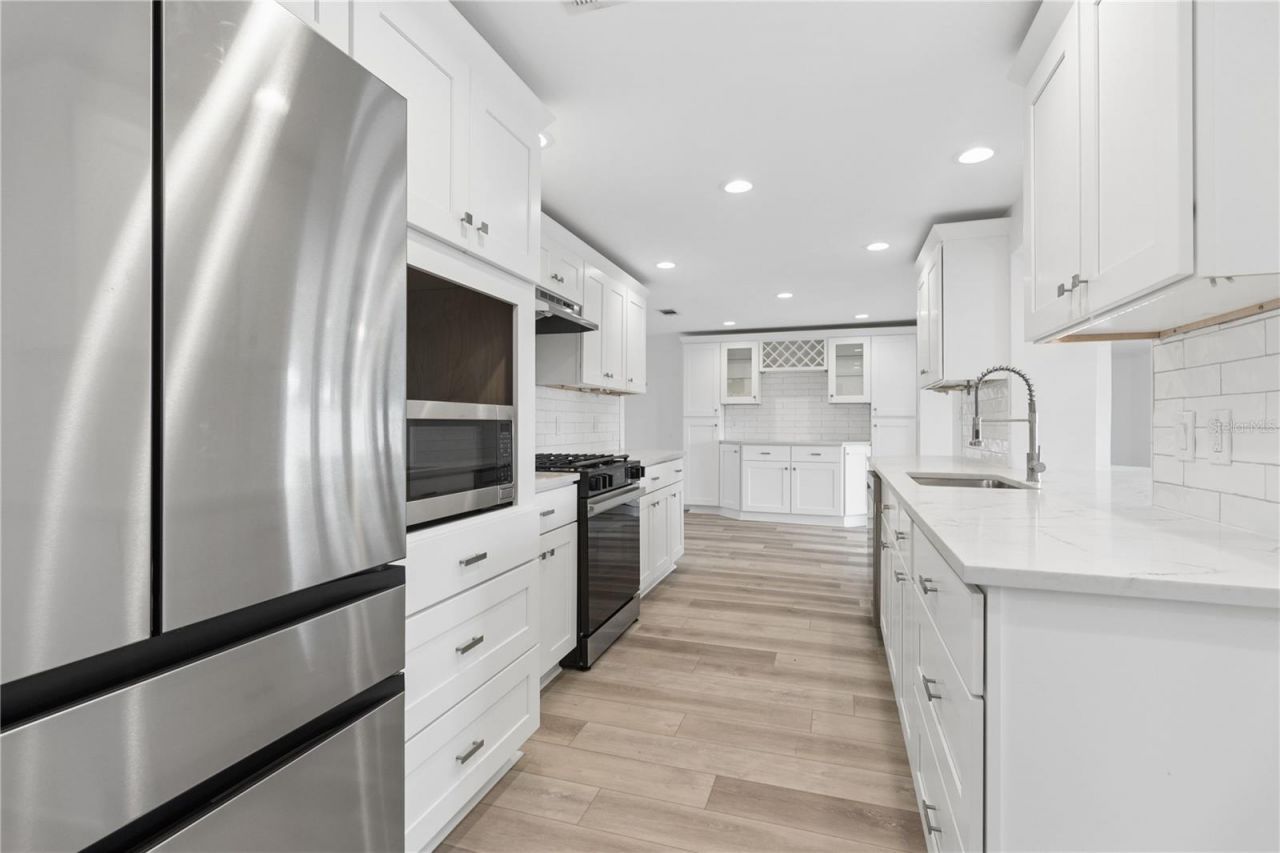 5400 Denver Street Ne, Saint Petersburg, FL 33703 Photo