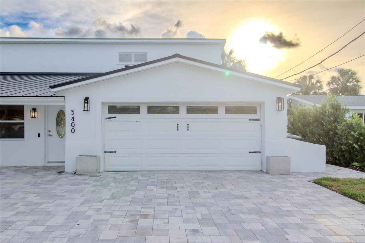 5400 Denver Street Ne, Saint Petersburg, FL 33703 Photo