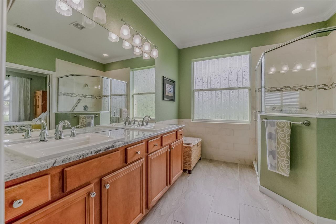 9563 SW 71st Loop , Ocala, FL 34481 Photo