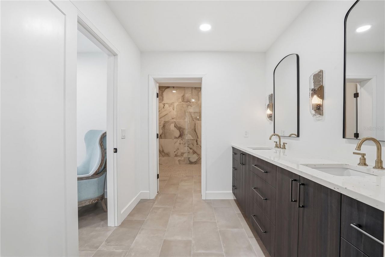 3896 42nd Avenue S, Saint Petersburg, FL 33711 Photo