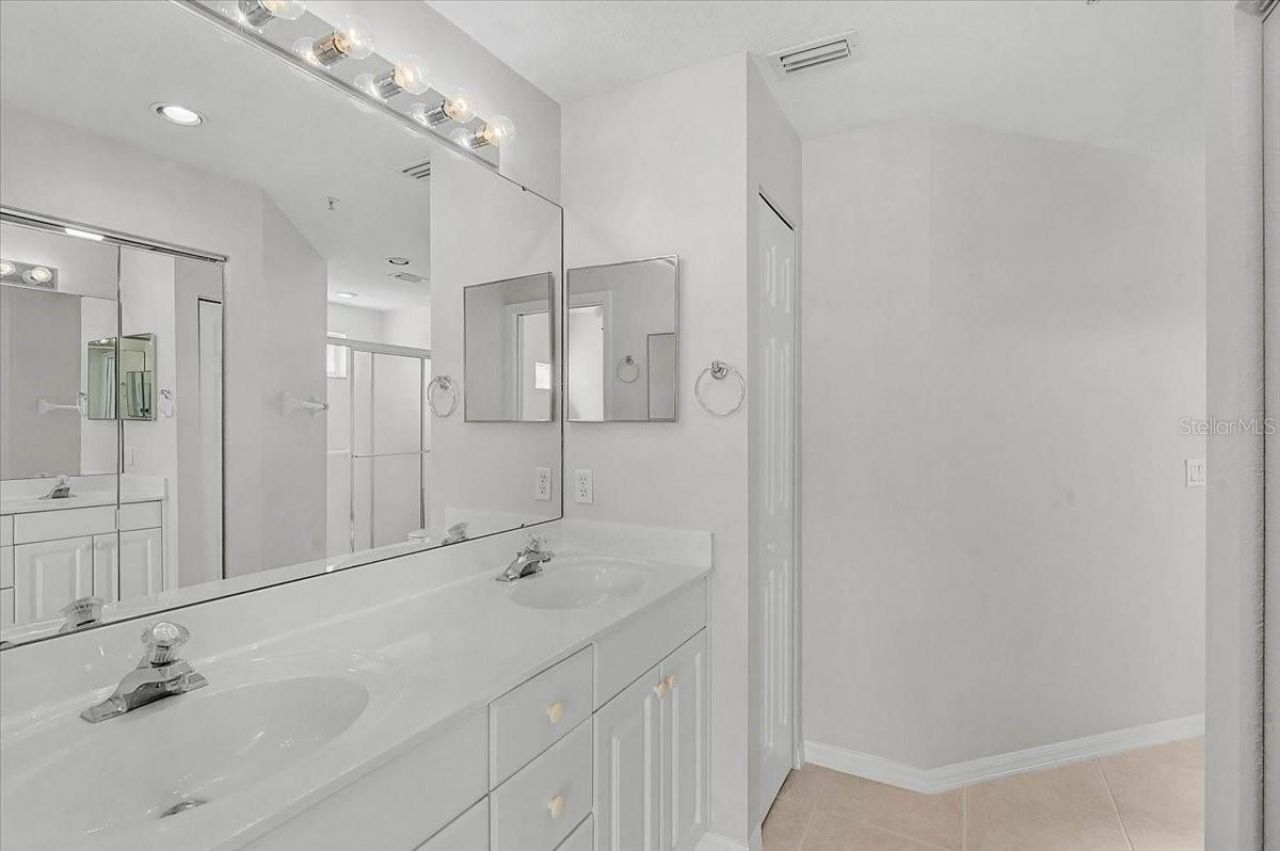 6870 Fairview Terrace, Bradenton, FL 34203 Photo
