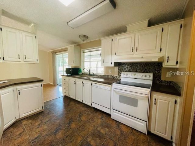 6810 Pearson Lane, Wesley Chapel, FL 33544 Photo
