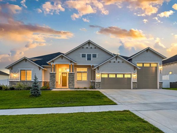 2941 N Staghaven Ave, Star, ID 83669