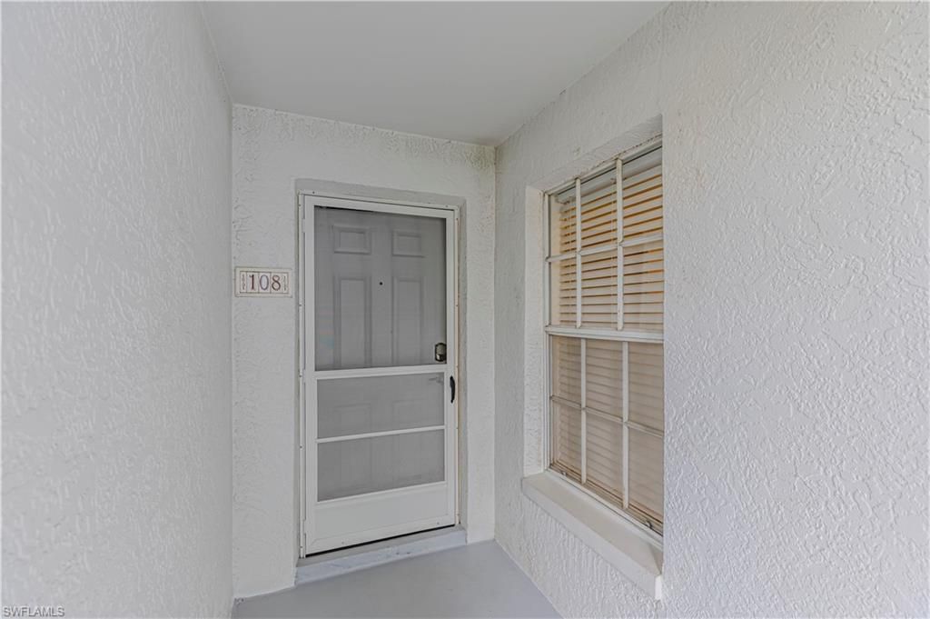 9600 Victoria Ln , Unit 108, Naples, FL 34109 Photo