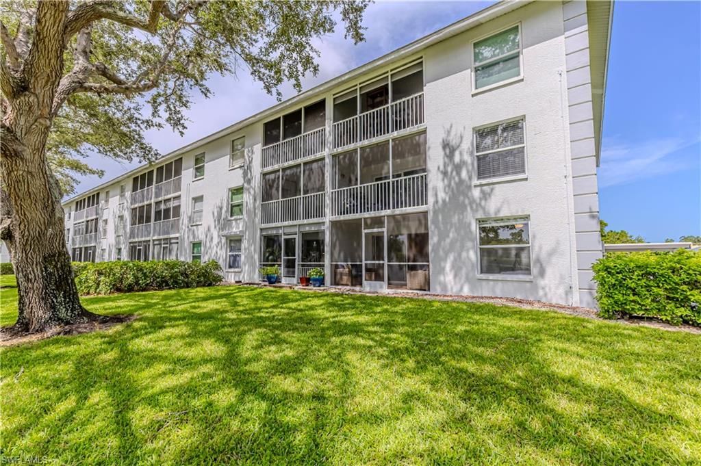 9600 Victoria Ln , Unit 108, Naples, FL 34109 Photo