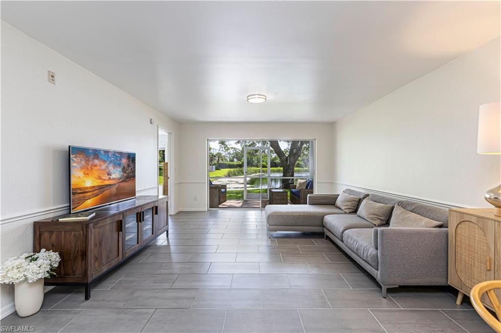 9600 Victoria Ln , Unit 108, Naples, FL 34109 Photo
