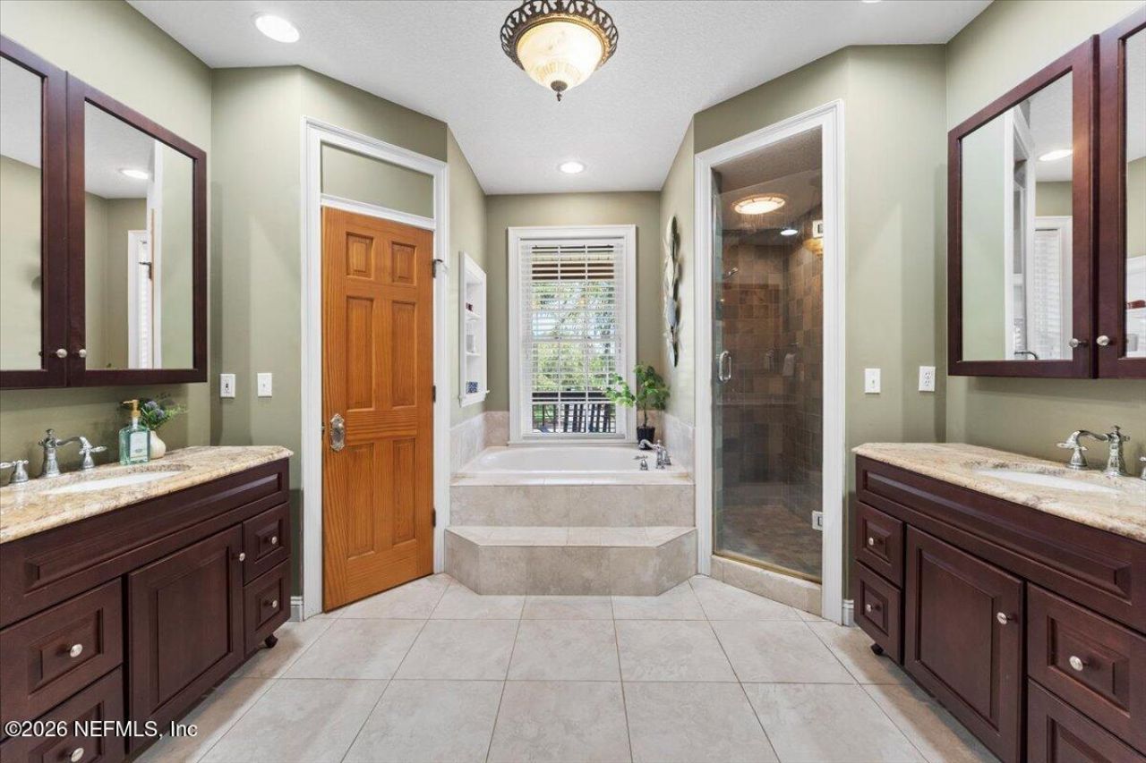 9839 Heckscher Drive, Jacksonville, FL 32226 Photo