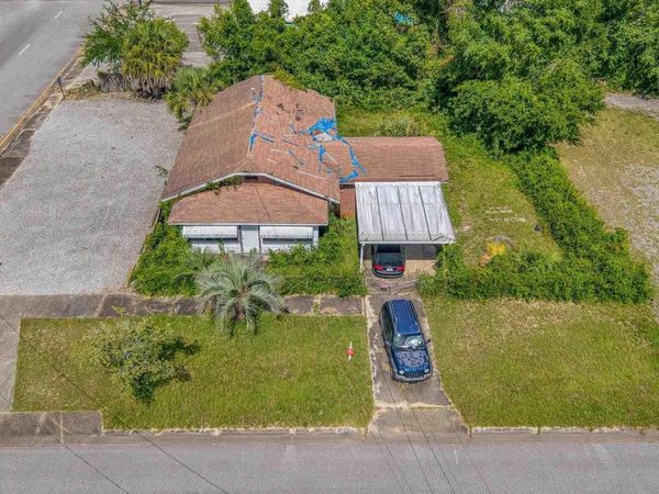 2120 N 8th Ave, Pensacola, FL 32503